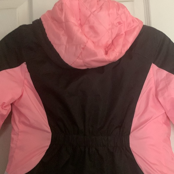 Girls puff jacket toddler size - Picture 5 of 7